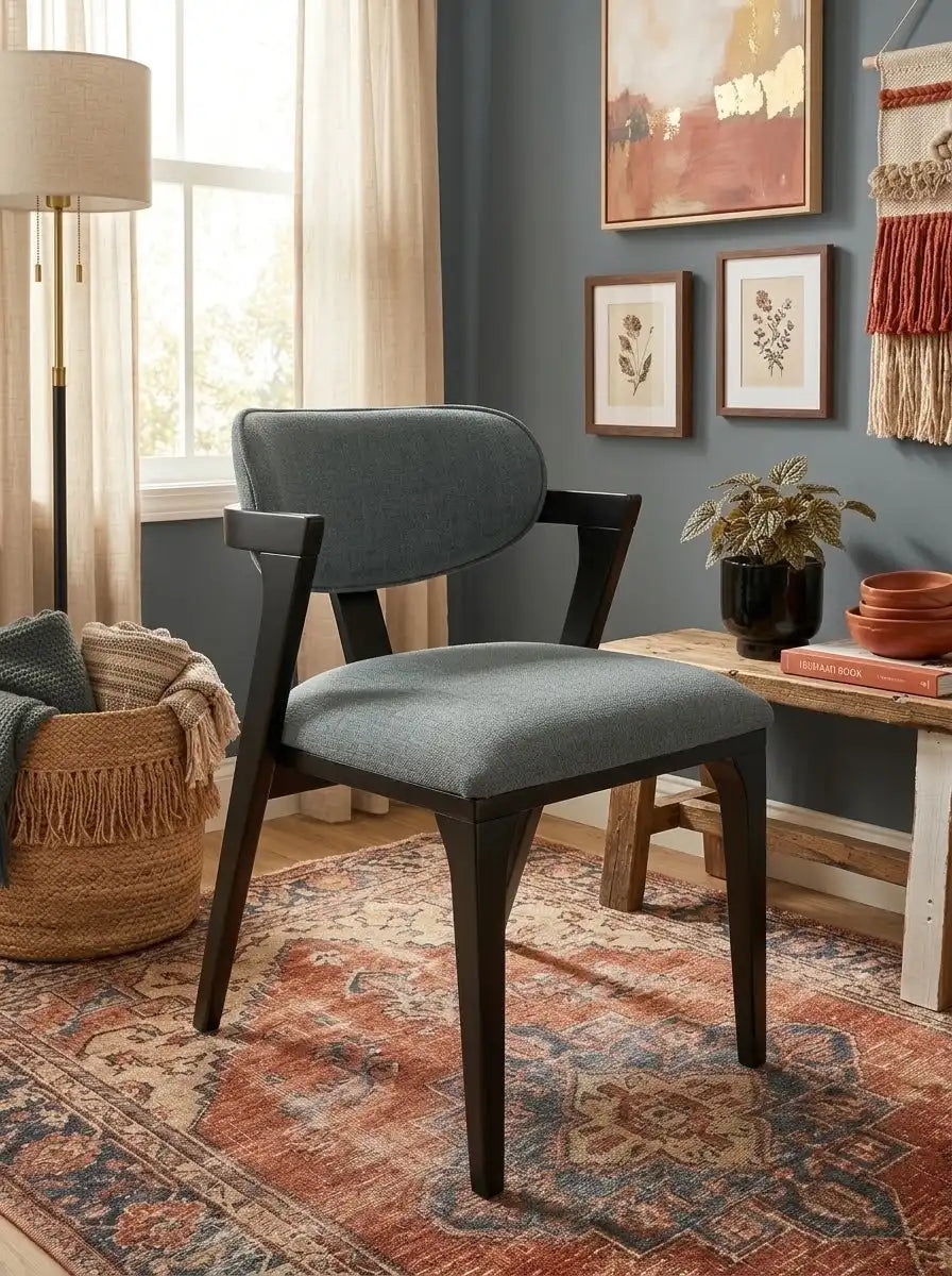 Bobin Modern Döşemeli Ahşap Sandalye