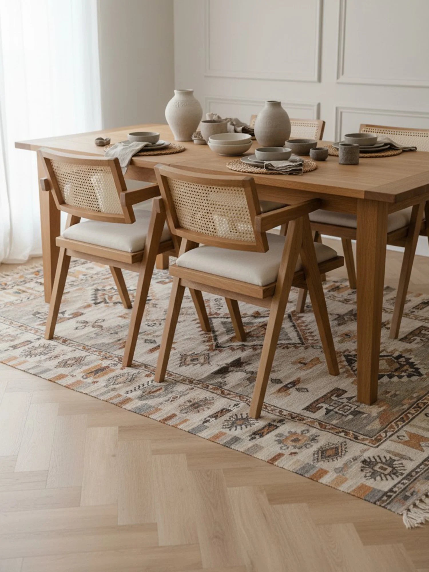 Luna Hazeran Sırtlı Masif Ahşap Sandalye - Evimlüks