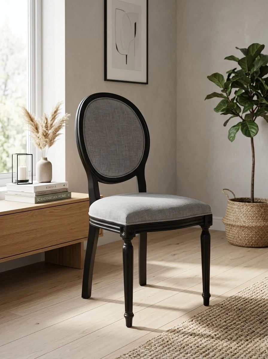 Madalyon Klasik Ahşap Sandalye