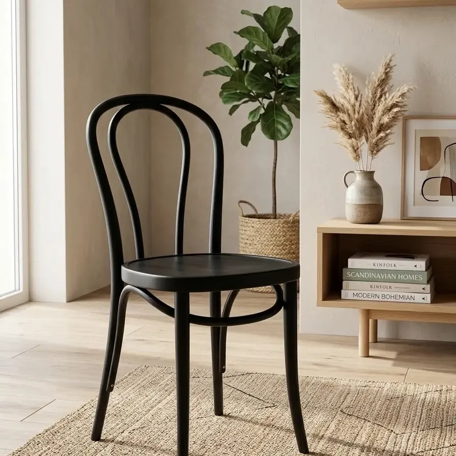 Thonet Model 18 Sırtı Hazeransız Ahşap Sandalye