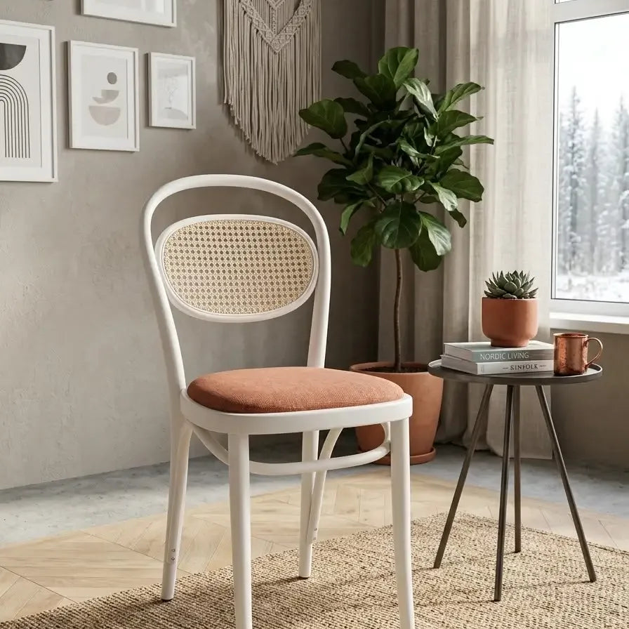 Thonet Model 20 Döşemeli Ahşap Sandalye