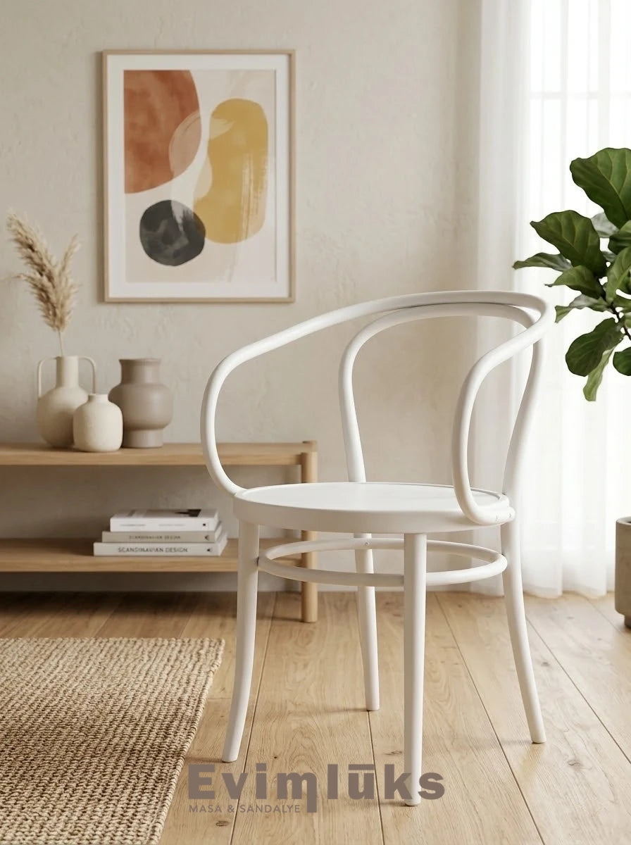 Thonet Model 30 Kollu Ahşap Sandalye