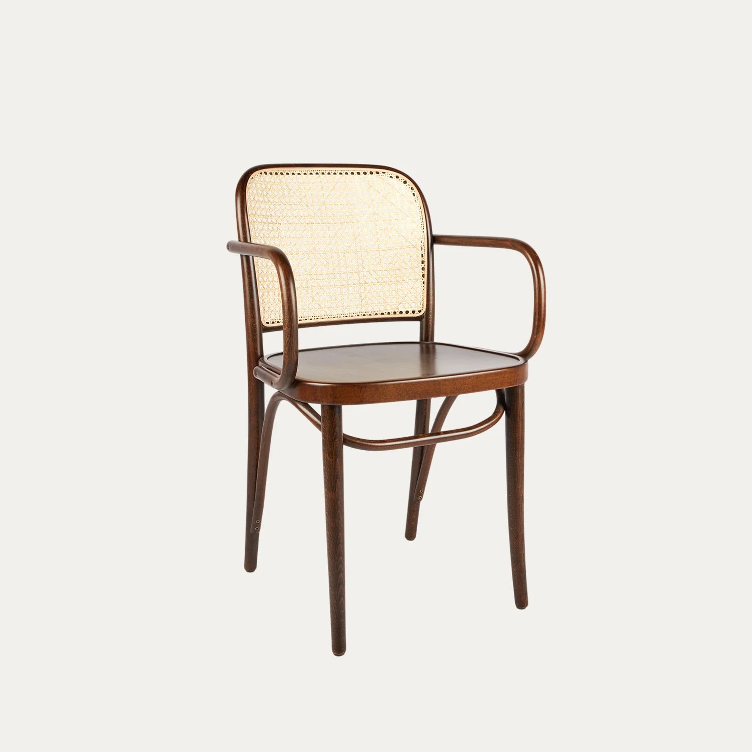 Thonet Model 811 Ahşap Oturumlu Kollu Sandalye